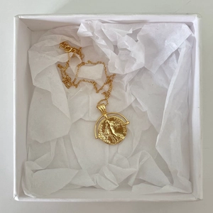 Vintage 925 sterling silver gold coin necklace with queen portrait in a white gift box