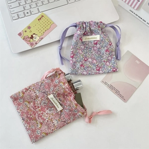 Floral fabric drawstring organizers with large capacity for travel skincare storage