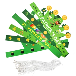 Set de couronnes en papier St. Patrick avec trèfles et arcs-en-ciel pour enfants