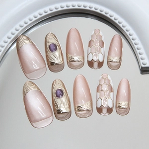 Handmade Press On Nails With 3D Relief Gold Foil Purple Gemstone Cat Eye Almond Shape Luxury False Nails For Women