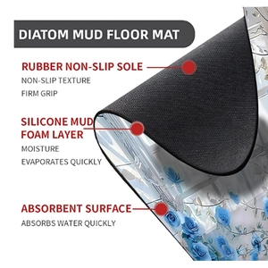 Couches détaillées du tapis de bain en terre de diatomée montrant la base antidérapante