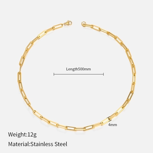 Detail of 500mm gold stainless steel paperclip chain with 4mm width and 12g weight