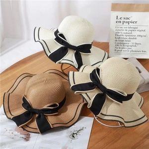 Women Large Wavy Brim Straw Sun Hat Scalloped Edge Black Bow Ribbon Summer Beach Travel Adjustable Wind Rope
