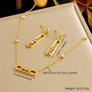 Detailed size specifications for gold jewelry set featuring oval Move design elements