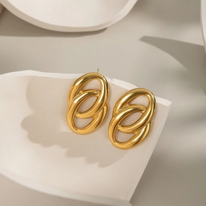 Eleganti orecchini a cerchio ovali doppi placcati in oro 18K per un look moderno 3D