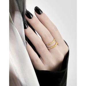 Minimalist textured two-tone silver rings with diamond inlay for women in chic style