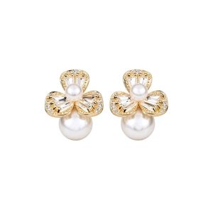 Elegant gold flower pearl drop earrings with zircon crystals for women fashion