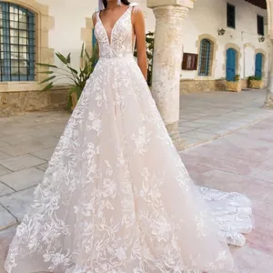 Floral Lace Wedding Dress Deep V Neck Backless Long Train Bridal Gown Sleeveless Ivory White Elegant A Line For Women
