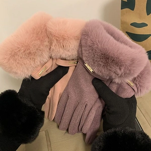 Winter thermal gloves for women with faux fur cuffs and stylish metal buckle detail