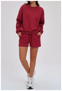 Detail showing high-quality burgundy sweatshirt set with drawstring shorts in heavy cotton