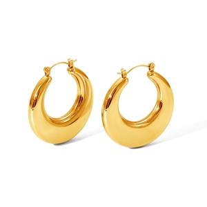 Classic 18K gold-plated stainless steel chunky hoop earrings with mirror polished finish