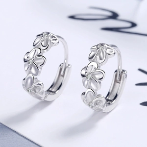 Boucles d'Oreilles Créoles Fleur de Camélia Avec Tige en Argent Sterling 925 Cuivre Incrusté de Strass Doux Floral Boucles d'Oreilles Bijoux pour Femmes