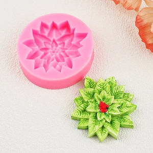 Moule en silicone houx rose pour décoration de gâteau de Noël avec produit fini vert