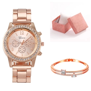 Coffret montre femme luxe or rose avec lunette en strass et bracelet assorti élégant