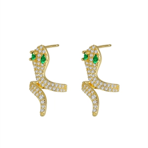 Orecchini a serpente dorati con pavé di zirconi bianchi e occhi in gemma verde