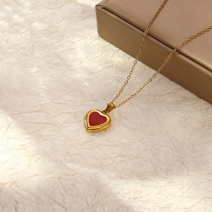 Collier Pendentif Cœur Plaqué Or 18K Acier Inoxydable Émail Rouge Vintage Français Chaîne De Clavicule Femme