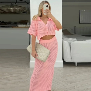 Completo In Maglia All'Uncinetto Da Donna Con Cardigan A Maniche Corte E Gonna Lunga A Vita Alta Vestibilità Slim Elegante
