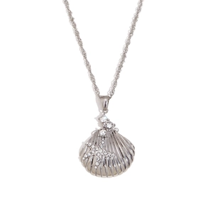Silver scallop and starfish pendant necklace with clear zircons on a rope chain