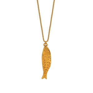 Macro view of golden fish pendant showing detailed scales and textured box chain