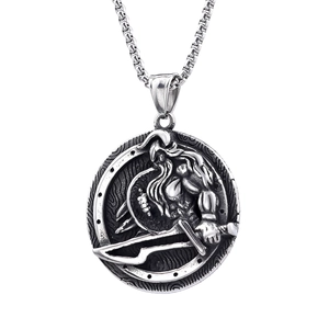Collier Viking Arbre de Vie en acier inoxydable argenté avec pendentif vintage en relief