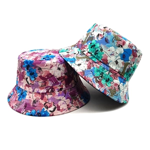 Reversible floral bucket hat for women in pink and blue tones for summer vacation