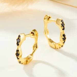 S925 sterling silver geometric gold earrings with textured black gemstone inlay