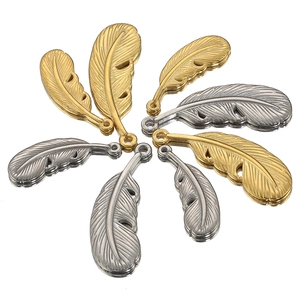 Retro stainless steel feather pendants in gold and silver finish for DIY jewelry making