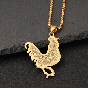 Hip hop rooster pendant necklace in vacuum gold plated titanium steel with stones