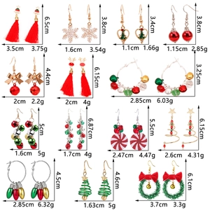 Detailed grid of Christmas earrings with measurements for tree, bell, and snowflake styles