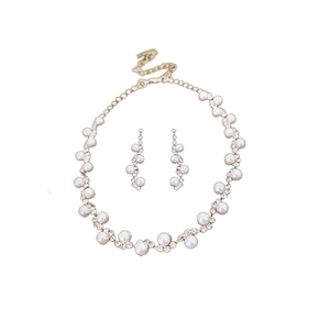 Elegant wave pearl jewelry set with sparkling rhinestones and matching stud earrings