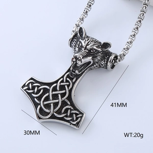 Detailed view of Thor's Hammer pendant with dimensions 30mm by 41mm and weight of 20g