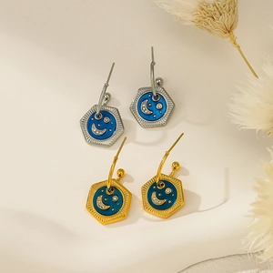 Sechseckige blaue Emaille-Ohrringe mit Mond und Sternen aus Gold und Silber