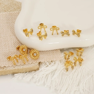 Elegant gold-plated titanium steel bow and sunflower stud earrings set for women