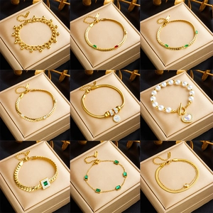 Elegant Women Gold Plated Stainless Steel Bracelet Artificial Pearl Emerald Zircon Inlaid Adjustable Chain Light Luxury Jewelry