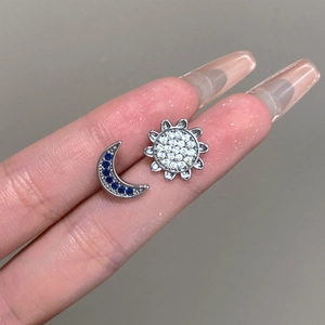 Fashion sun and moon stainless steel stud earrings with blue and clear rhinestones