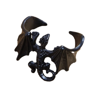 Vintage dragon wing open ring in matte black finish with adjustable minimalist design