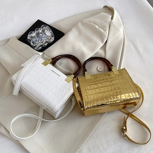 Fashionable patent leather mini square bag with stone pattern and tortoiseshell handles