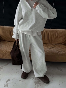 Women's vintage grey oversized embroidered sweatshirt and straight-leg sweatpants set