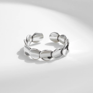 Irregular fish scale s925 silver open ring with polished metal discs for women