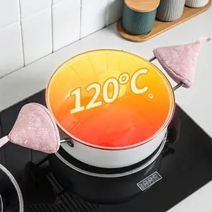 Pink triangle heat-resistant pot handle covers with floral pattern for cast iron pans