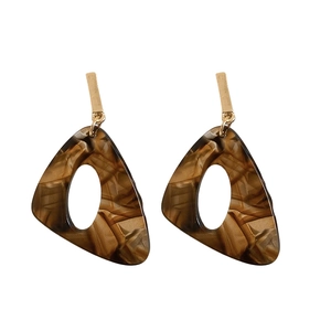 Retro leopard resin earrings featuring geometric hollow triangle design in amber finish