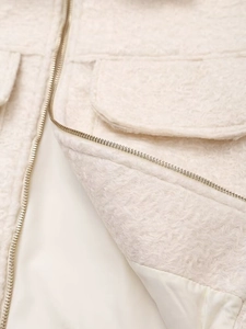 Detail 12