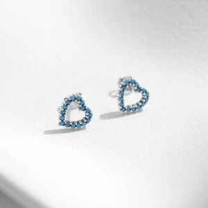 Boucles d'oreilles cœur évidé en argent S925 avec incrustation de perles turquoise