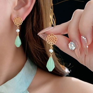 Elegant Neo-Chinese gold fan earrings with butterfly pearls and green water-drop pendants