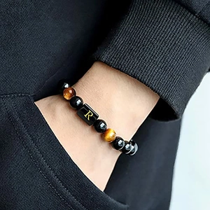 10mm black agate and tiger eye beaded bracelet for men featuring a gold letter R bead