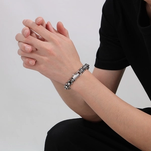 Classic silver-tone punk skull head bracelet for men made of durable stainless steel