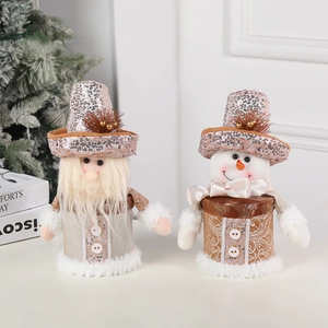 Decorazioni natalizie pupazzo di neve e Babbo Natale con paillettes champagne e piume