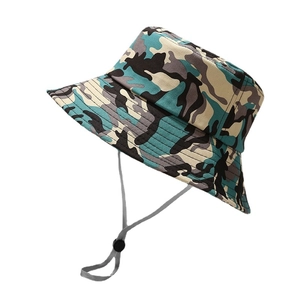 Chapeau bob camouflage forêt à large bord avec mentonnière réglable pour l'extérieur