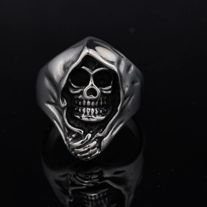 Gothic skull grim reaper ring in silver stainless steel with vintage oxidation effect