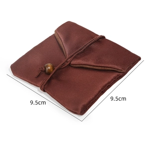 Antique style 9.5cm silk jewelry pouch with wooden bead closure for rings and necklaces